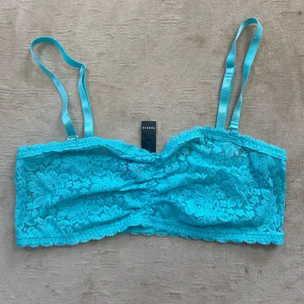 Torrid Aqua Lace Bandeau - Picture 1 of 4